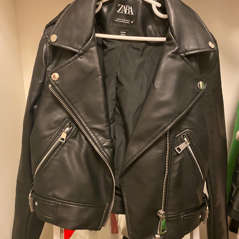Zara jacket size XS